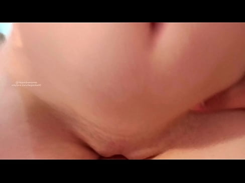 ❤️ Sover på rommet til søsteren min og det var slik jeg våknet ❌ Hjemmelaget porno hos oss